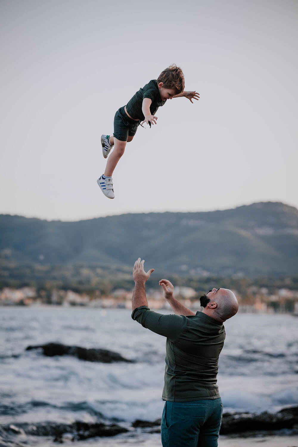 DES_SOURCES_STUDIO_PHOTOGRAPHE_VAR_TOULON_PIGNANS_portrait_shooting_famille_enfant_PAULINE_TITI-22