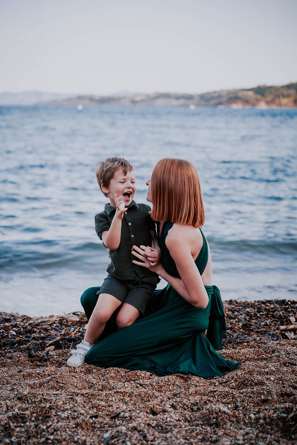 DES_SOURCES_STUDIO_PHOTOGRAPHE_VAR_TOULON_PIGNANS_portrait_shooting_famille_enfant_PAULINE_TITI-6