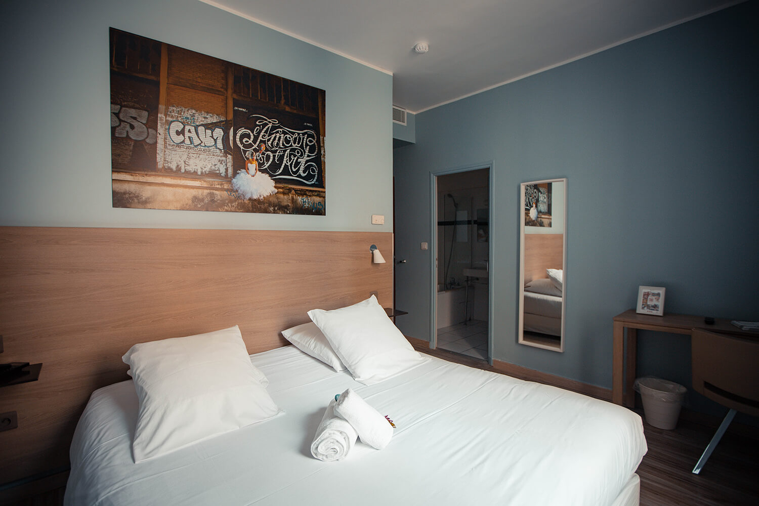 DES_SOURCES_STUDIO_PHOTOGRAPHE_VAR_TOULON_PIGNANS_portrait_shooting_hottel_restaurant_grand_hotel_dauphiné_11