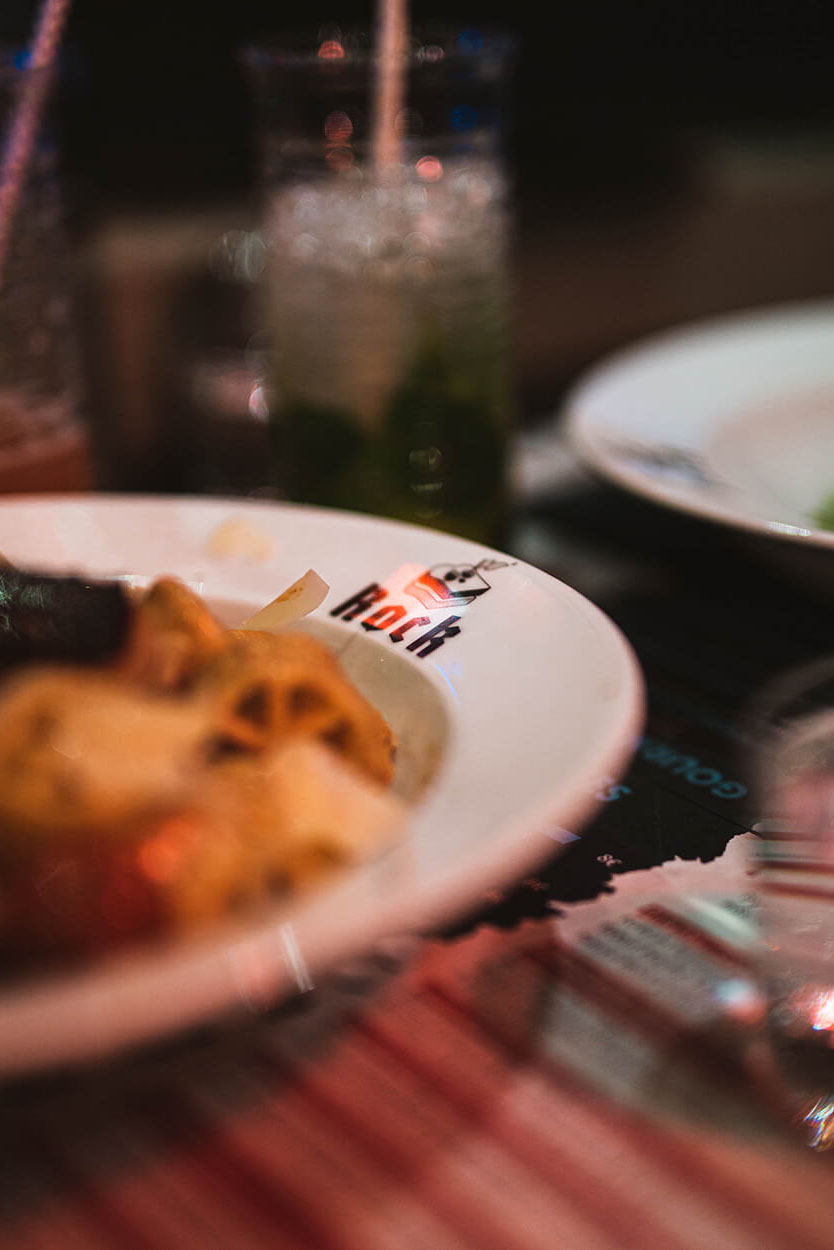 DES_SOURCES_STUDIO_PHOTOGRAPHE_VAR_TOULON_PIGNANS_repportage_metier_restaurant_restauration_le_rock_mourillon_1