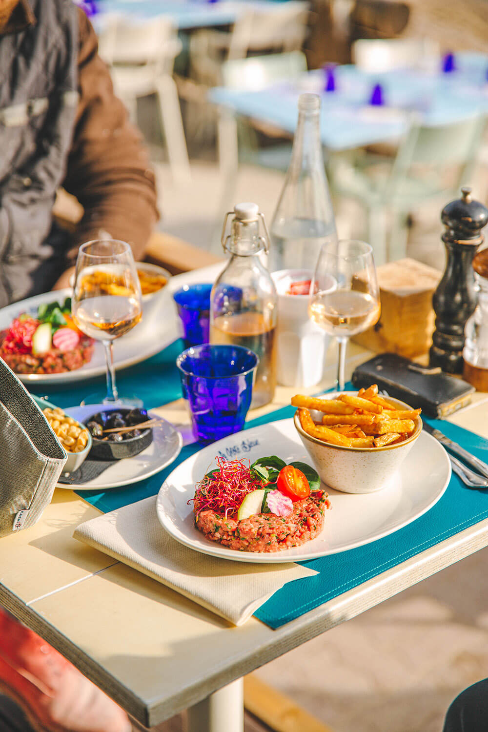 DES_SOURCES_STUDIO_PHOTOGRAPHE_VAR_TOULON_PIGNANS_repportage_metier_restaurant_restauration_mourillon_la_note_bleue_9