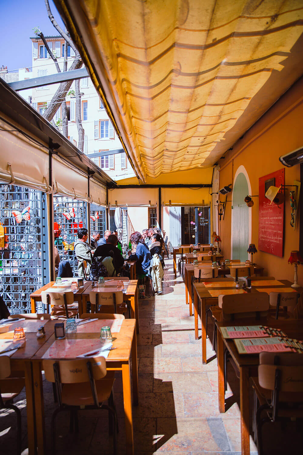 DES_SOURCES_STUDIO_PHOTOGRAPHE_VAR_TOULON_PIGNANS_repportage_metier_restaurant_restauration_tête_a_toto_2