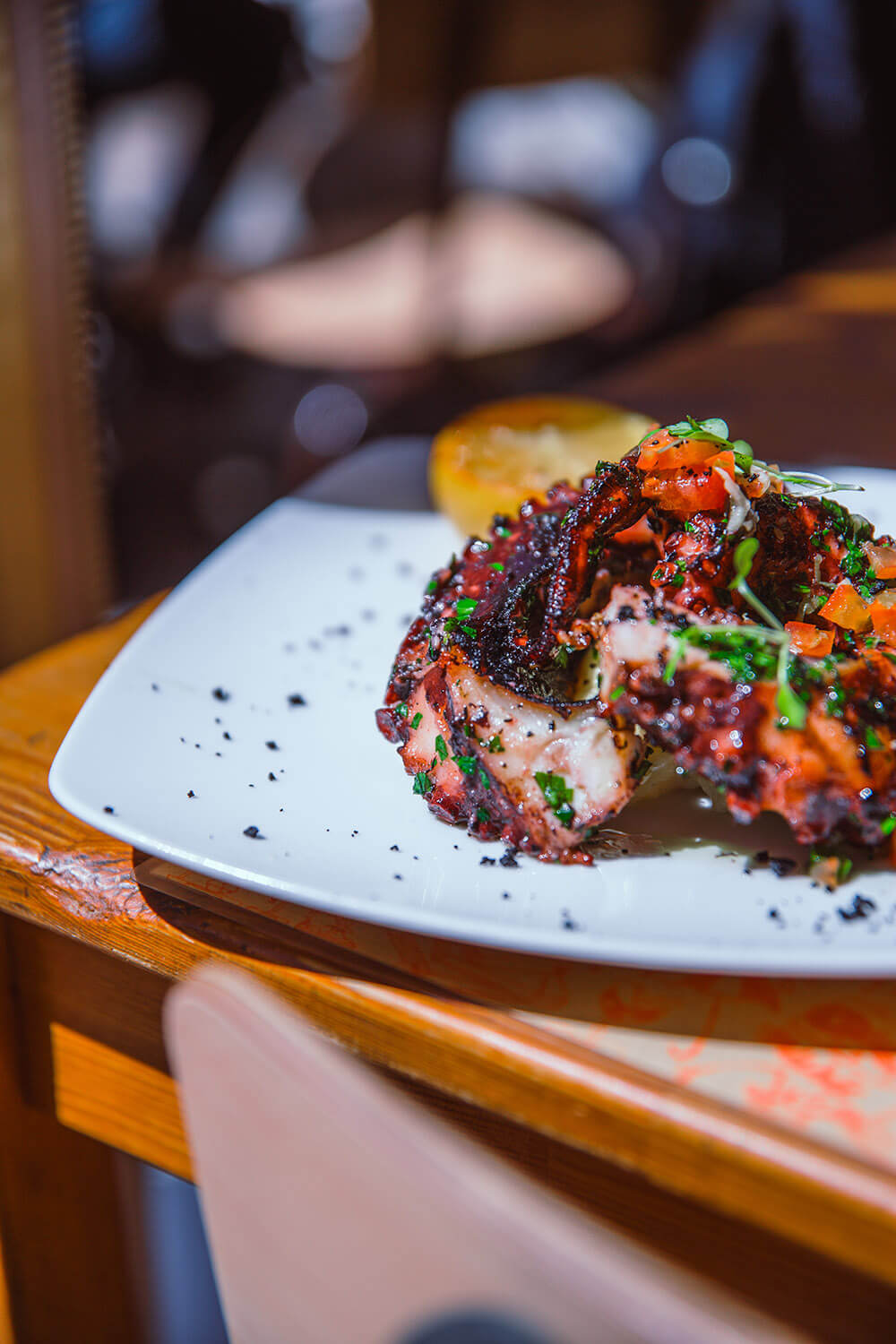 DES_SOURCES_STUDIO_PHOTOGRAPHE_VAR_TOULON_PIGNANS_repportage_metier_restaurant_restauration_tête_a_toto_5