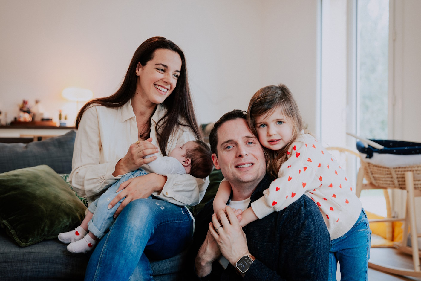 DES_SOURCES_STUDIO_PHOTOGRAPHE_VAR_TOULON_PIGNANS_portrait_shooting_famille_enfant_ALEXANDRA_NAISSANCE_LUCIE-11