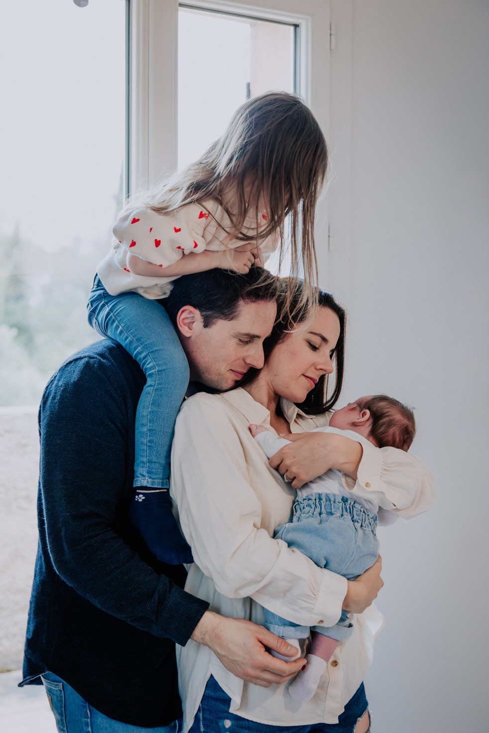 DES_SOURCES_STUDIO_PHOTOGRAPHE_VAR_TOULON_PIGNANS_portrait_shooting_famille_enfant_ALEXANDRA_NAISSANCE_LUCIE-66