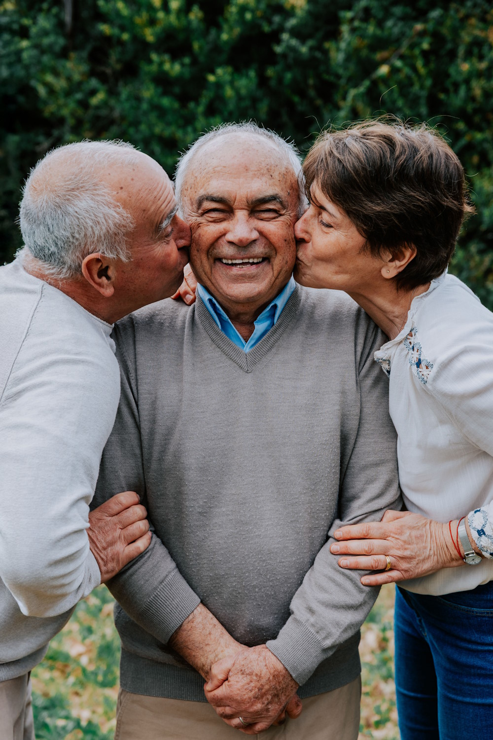 Arrière-grand-mère, grand-mère, mère et enfant en Provence Verte